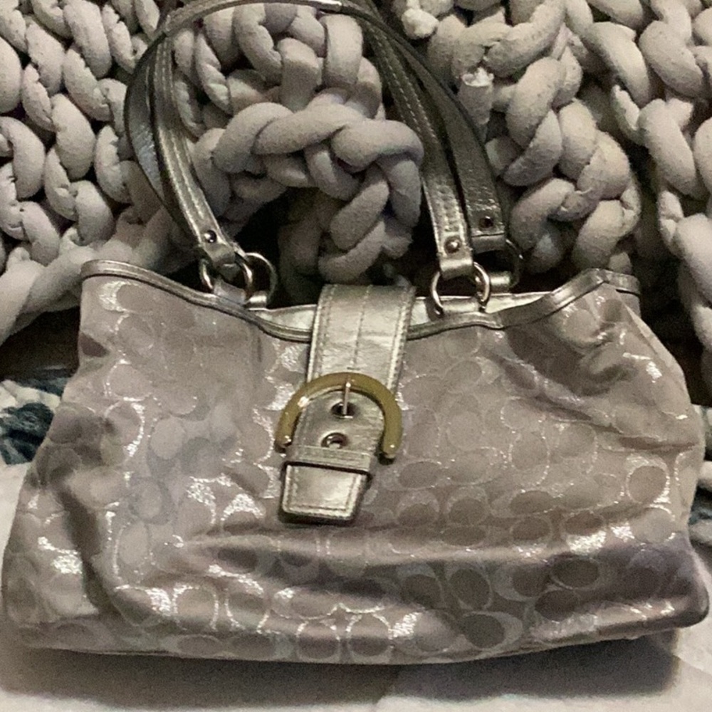 Coach Lynn Soho Signature C Jacquard Tote Bag Metallic Silver - Early 2000’s - Picture 2 of 8